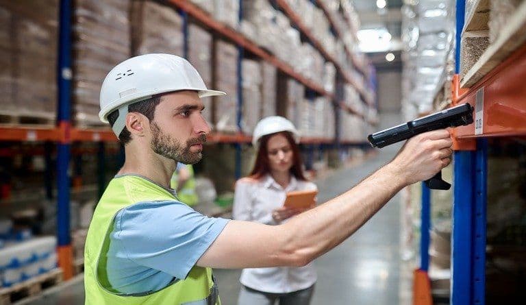 Tipos de estoque: conheça os 12 principais para a gestão de mercadorias