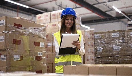Classificação de materiais de estoque: conheça os 4 principais tipos e como aplicá-los