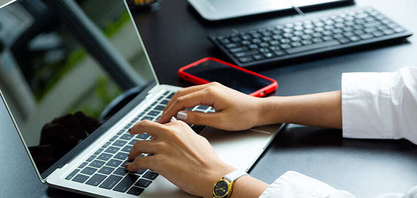 Acessibilidade na gestão financeira: Diversos dispositivos para acesso do software